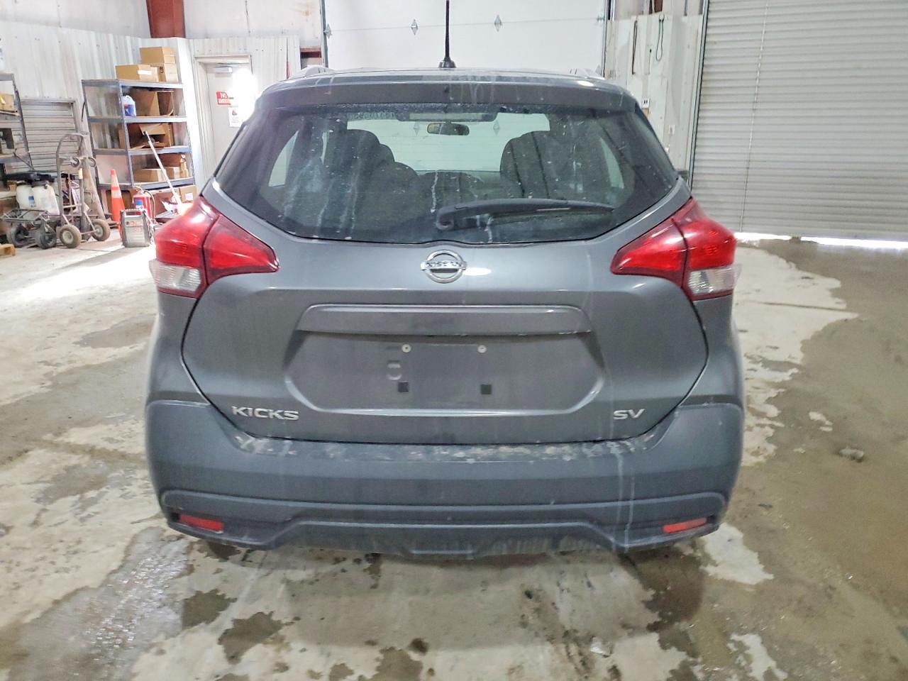 2019 Niss Kicks s