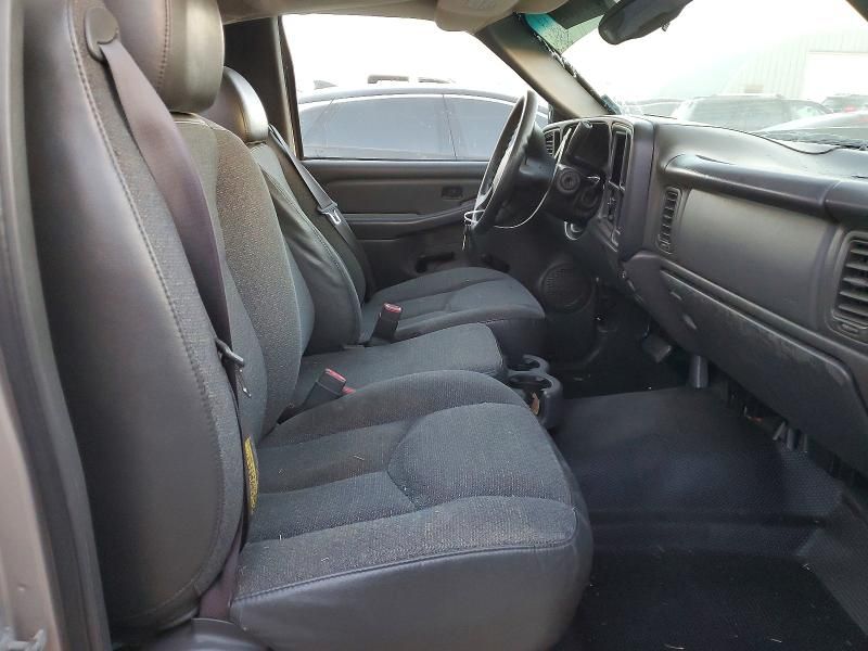 2002 Chevrolet Silverado C1500