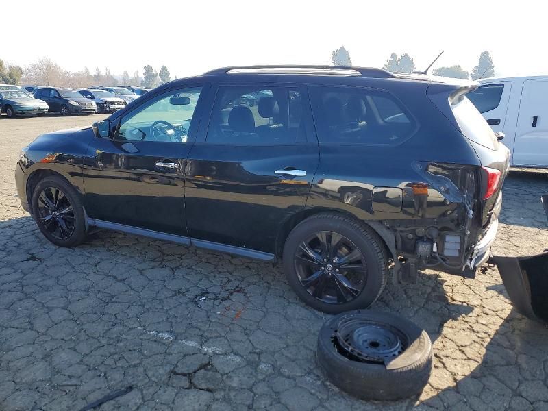 2018 Nissan Pathfinder s