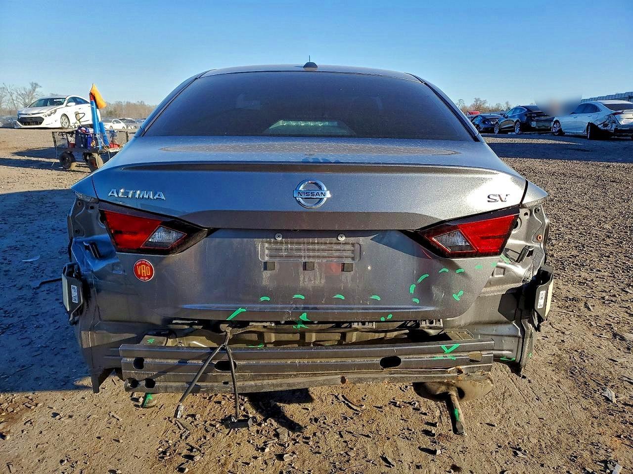 2022 Niss Altima 2.5 sv