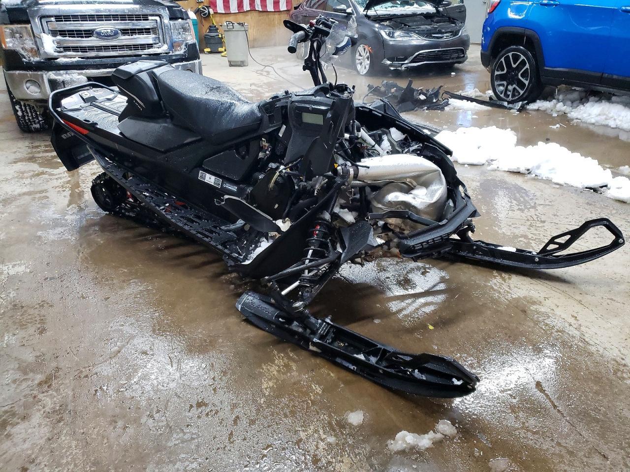 2022 Skidoo 2022 SKI-DOO MXZ TNT 850 E-TEC Snowmobile