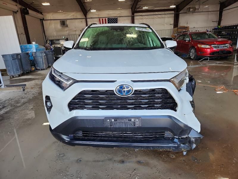2022 Toyota Rav4 xle Premium