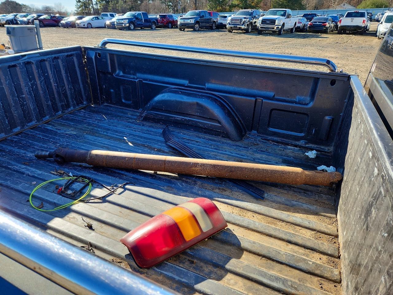 2000 Chevrolet Silverado C1500