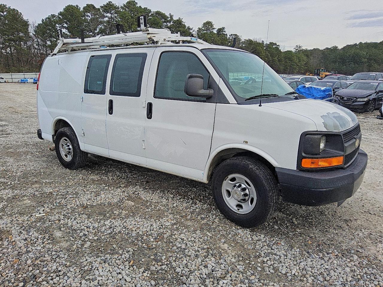 2012 Chev Rolet Express 2500 Utility / Service Van