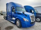 2019 Freightliner Cascadia 126 Semi Truck