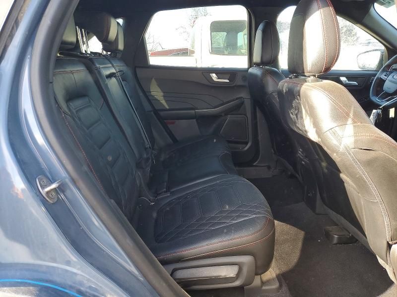 2023 Ford Escape st Line Elite