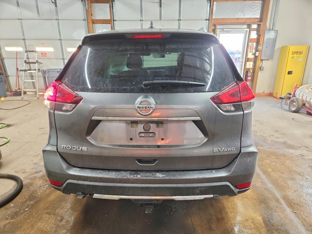 2018 Nissan Rogue s