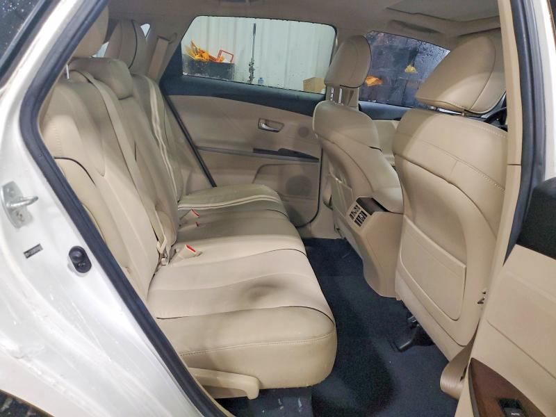 2014 Toyota Venza le