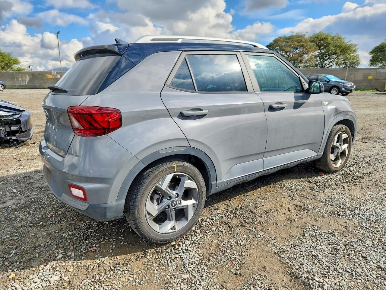 2022 Hyundai Venue sel