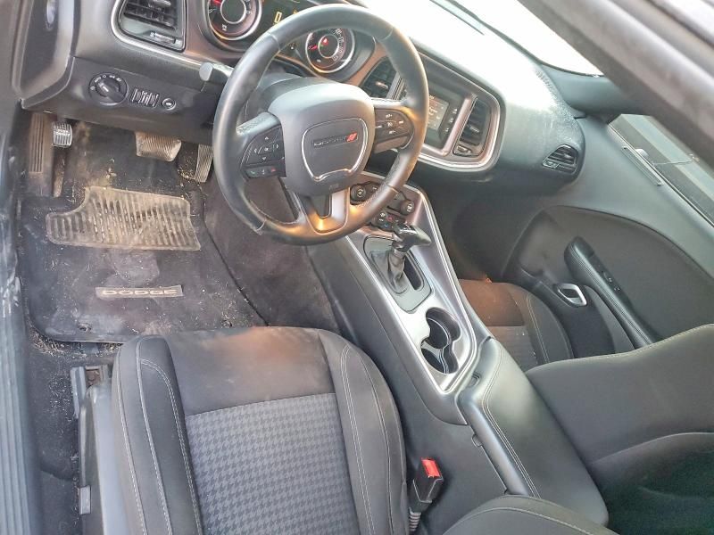 2016 Dodge Challenger sxt