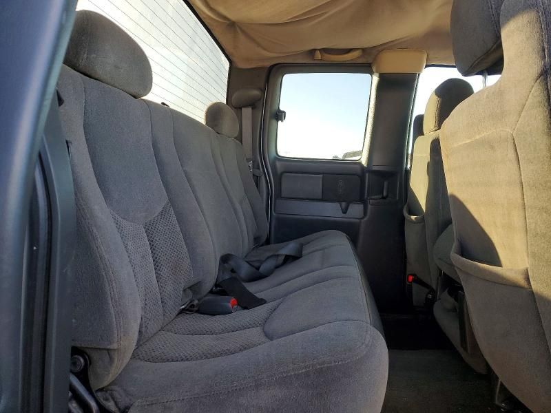 2005 Chevrolet Silverado C1500