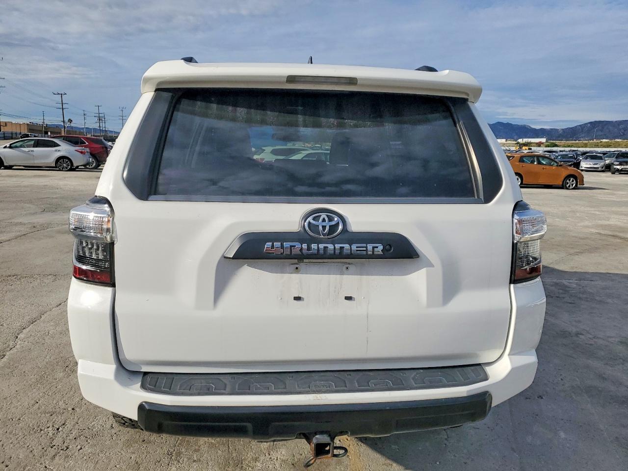 2016 Toyota 4runner Sr5/sr5 Premium