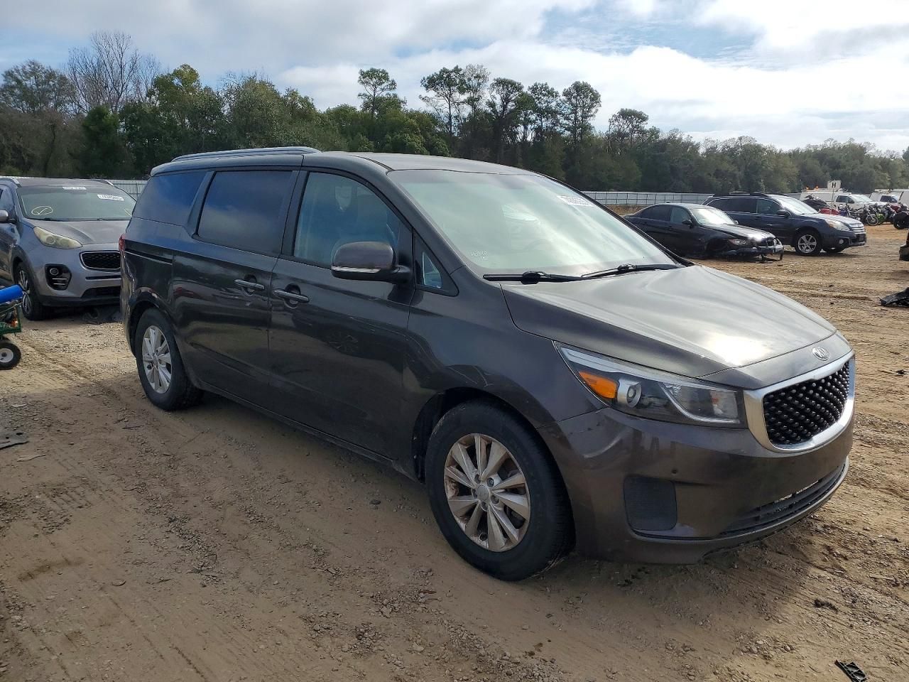 2017 KIA Sedona lx