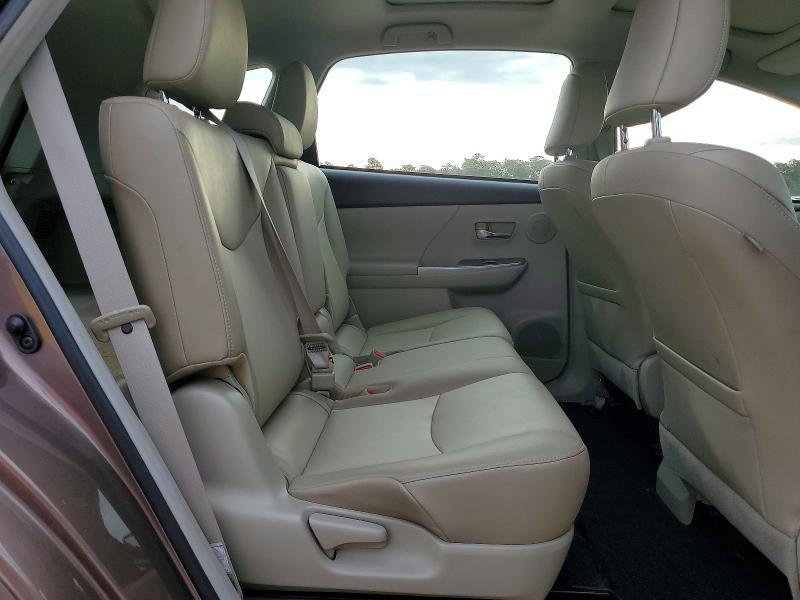 2016 Toyota Prius v