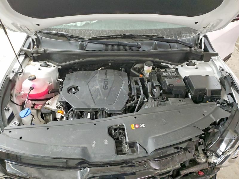 2025 KIA Sportage x Line