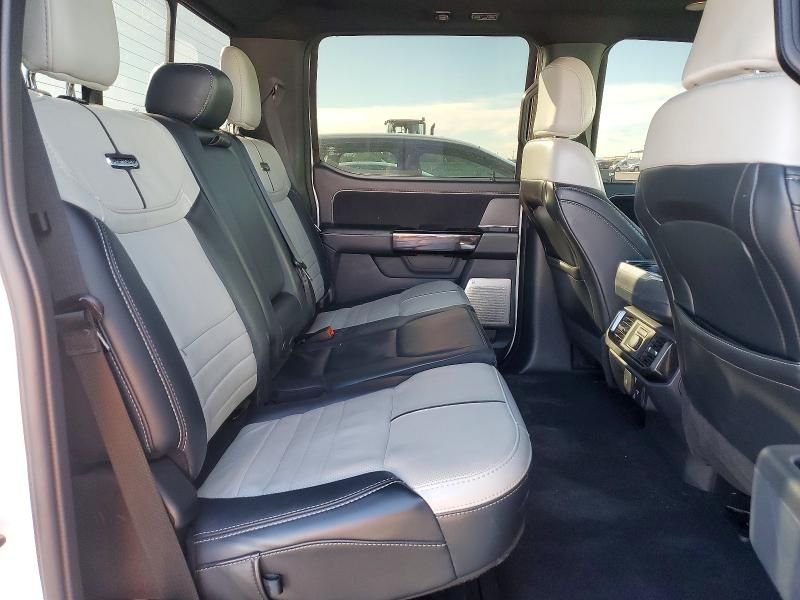 2023 Ford F150 Lightning pro