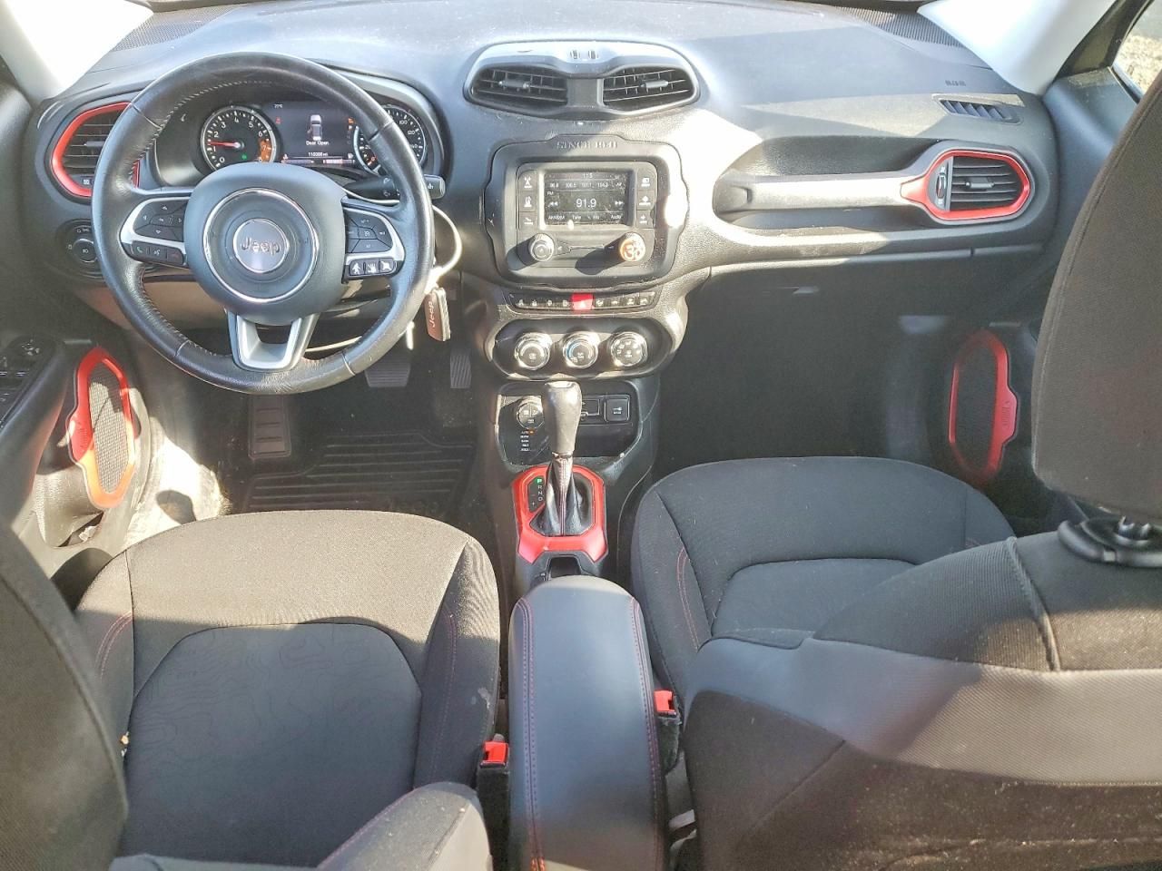 2015 Jeep Renegade Trailhawk