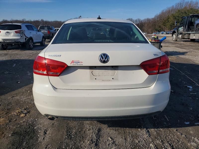 2015 Volkswagen Passat s