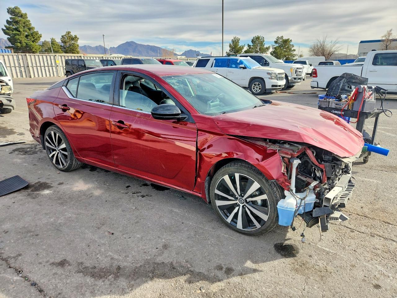2022 Nissan Altima sr