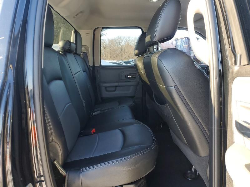 2015 Dodge Ram 1500 slt