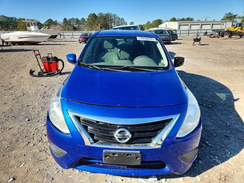 2016 Nissan Versa s