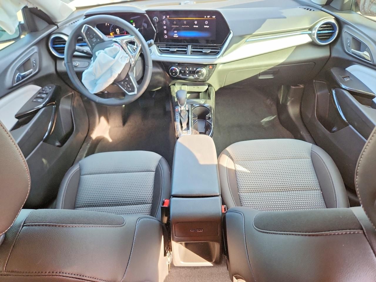 2025 Chevrolet Trax 1LT