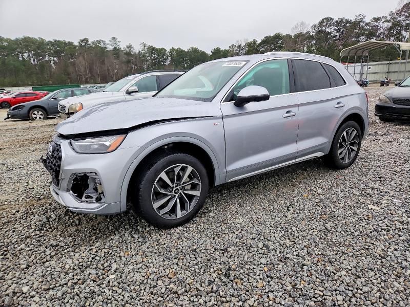 2023 Audi Q5 Premium Plus 45