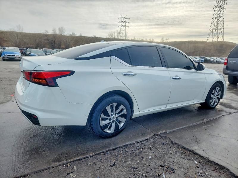 2020 Nissan Altima s