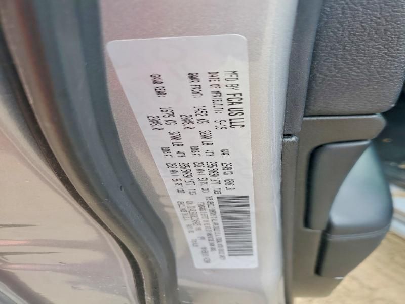 2020 Jeep Grand Cherokee Laredo