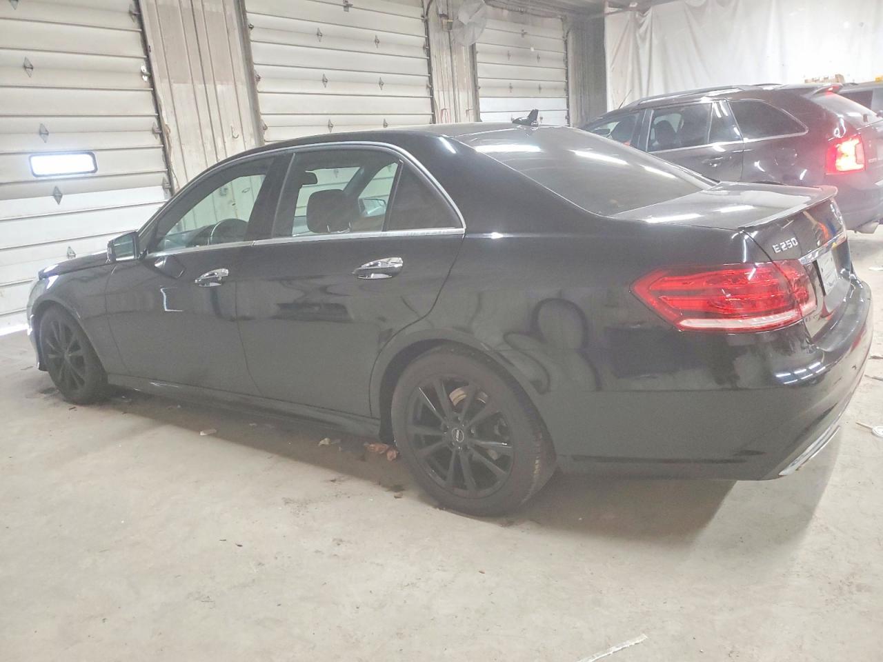 2016 Mercedes-Benz E 250 Bluetec