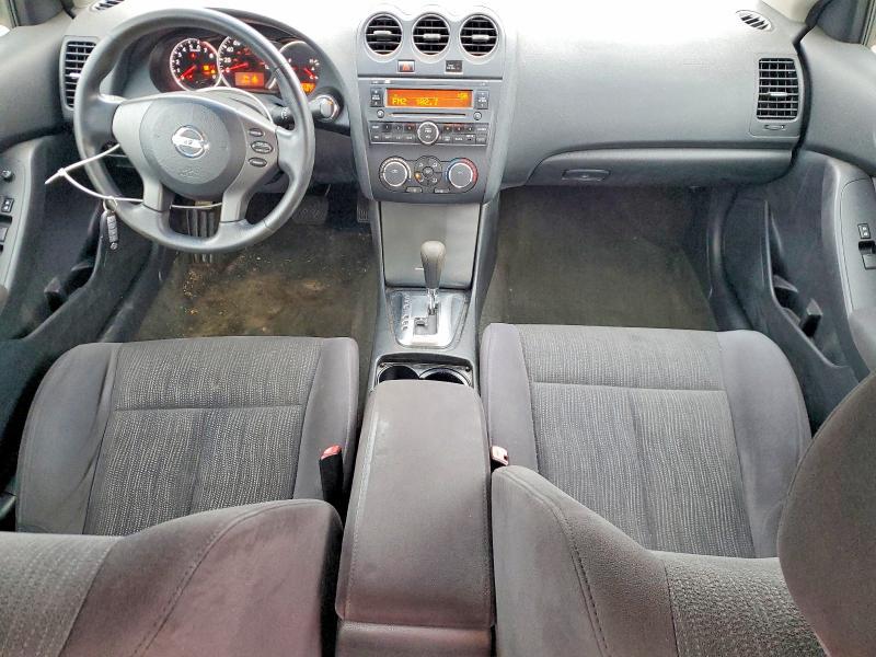 2010 Nissan Altima Base