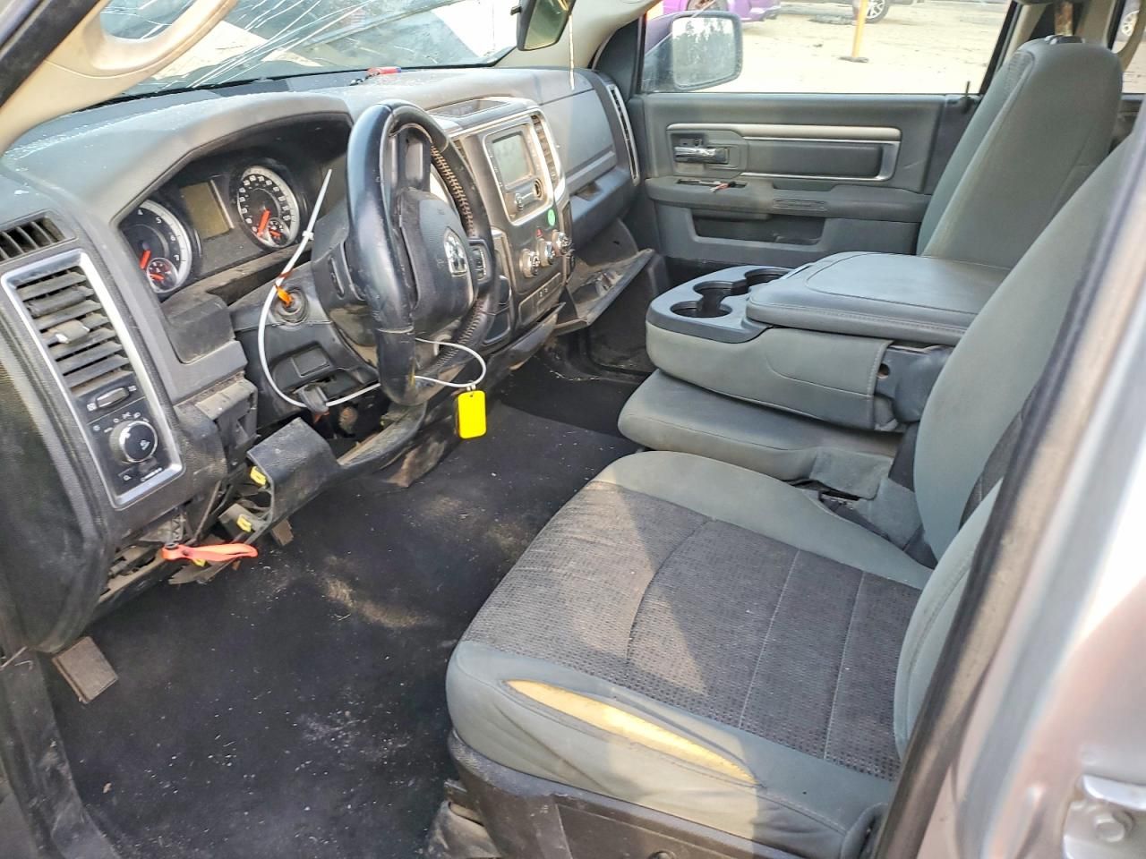 2015 Dodge RAM 1500 SLT