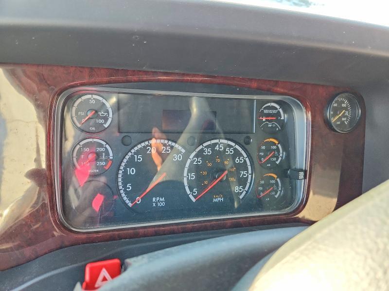 2019 Freigliner 2019 Freightliner Business Class M2 BOX Truck