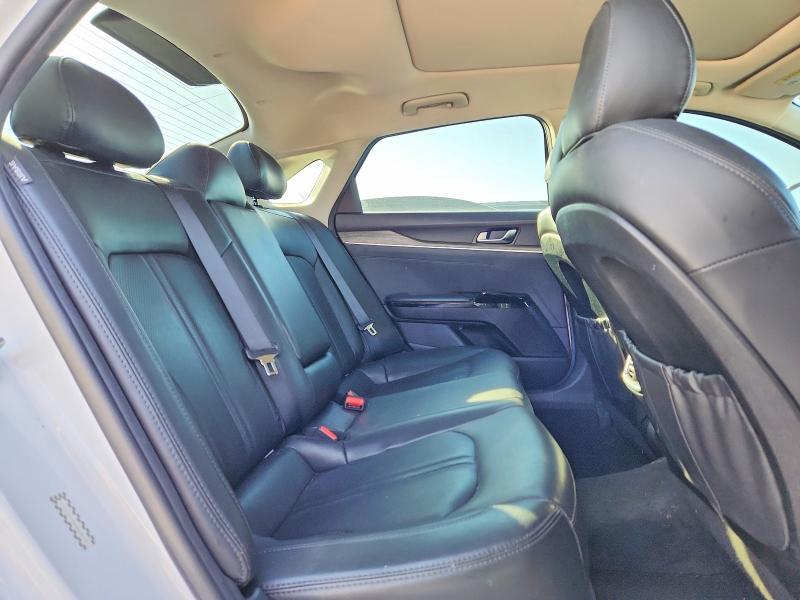 2022 KIA K5 ex