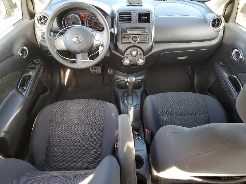 2013 Nissan Versa s