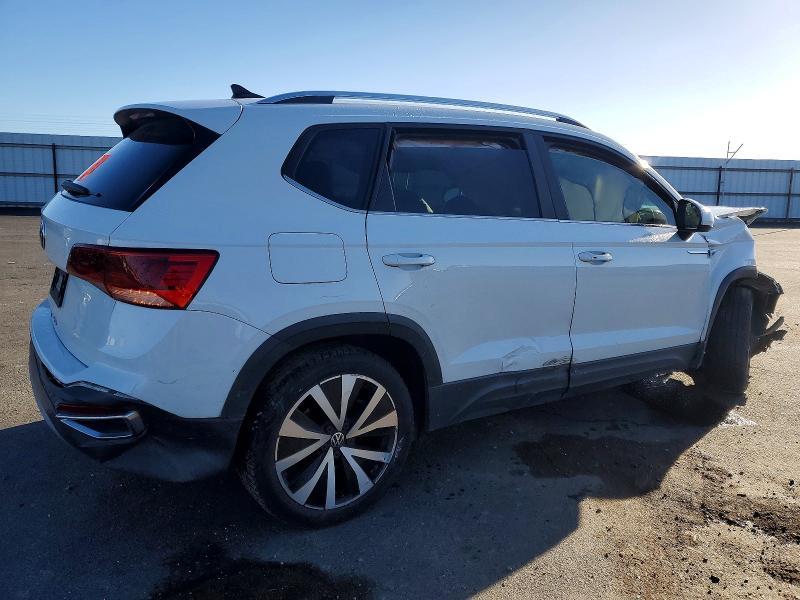 2022 Volkswagen Taos se