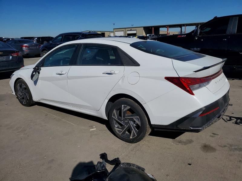 2025 Hyundai Elantra Hybrid sel Sport