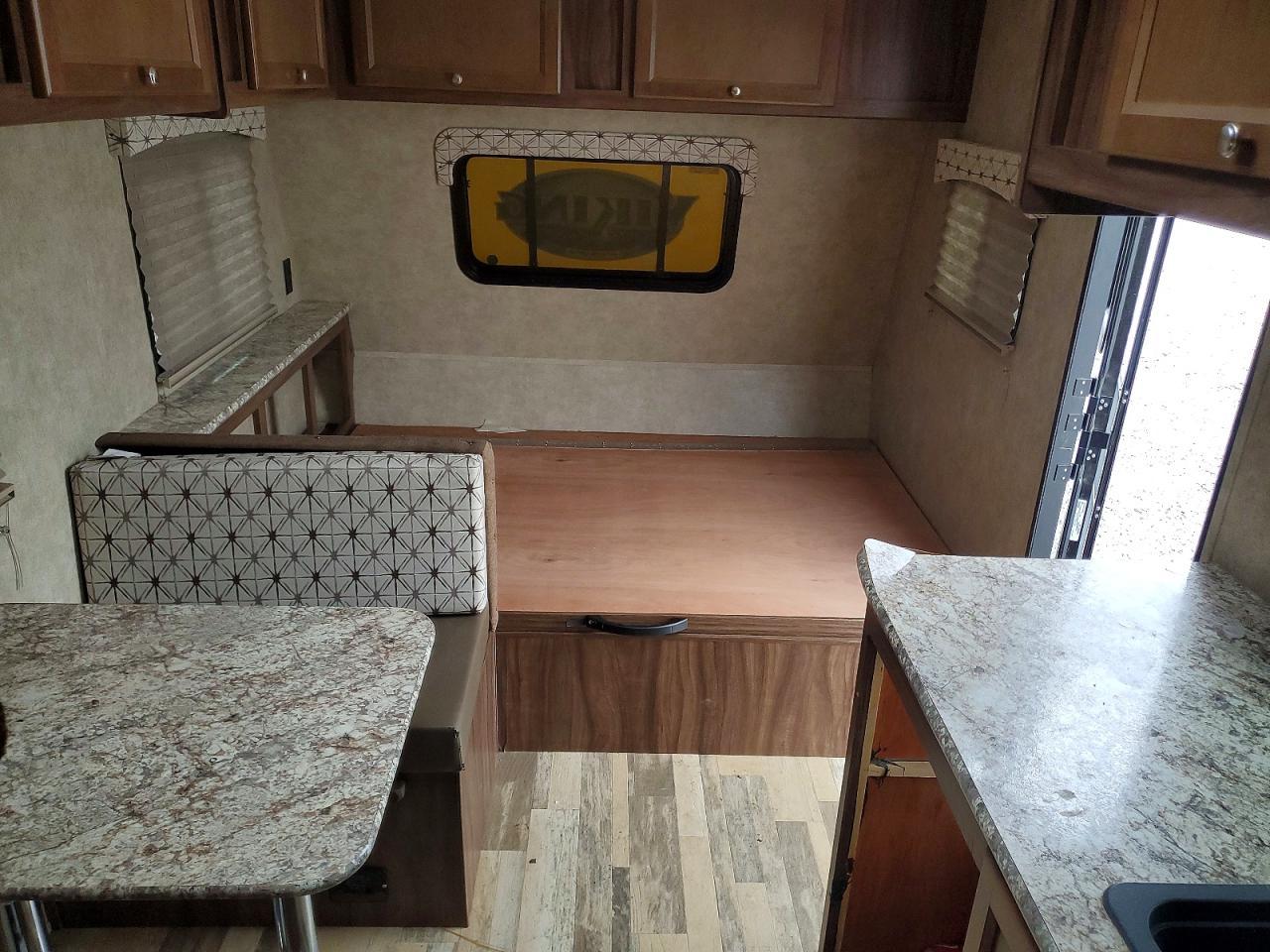 2018 Viking 2018 Forest River Viking M-17BH