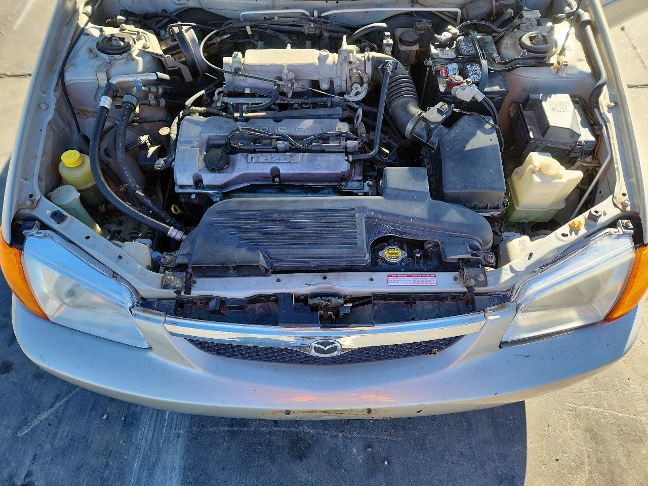 2000 Mazda Protege dx