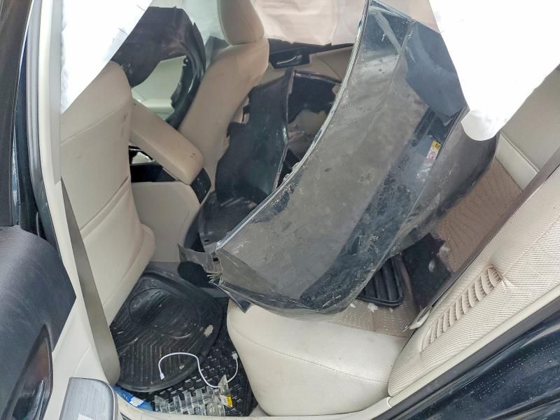 2014 Toyota Camry Hybrid