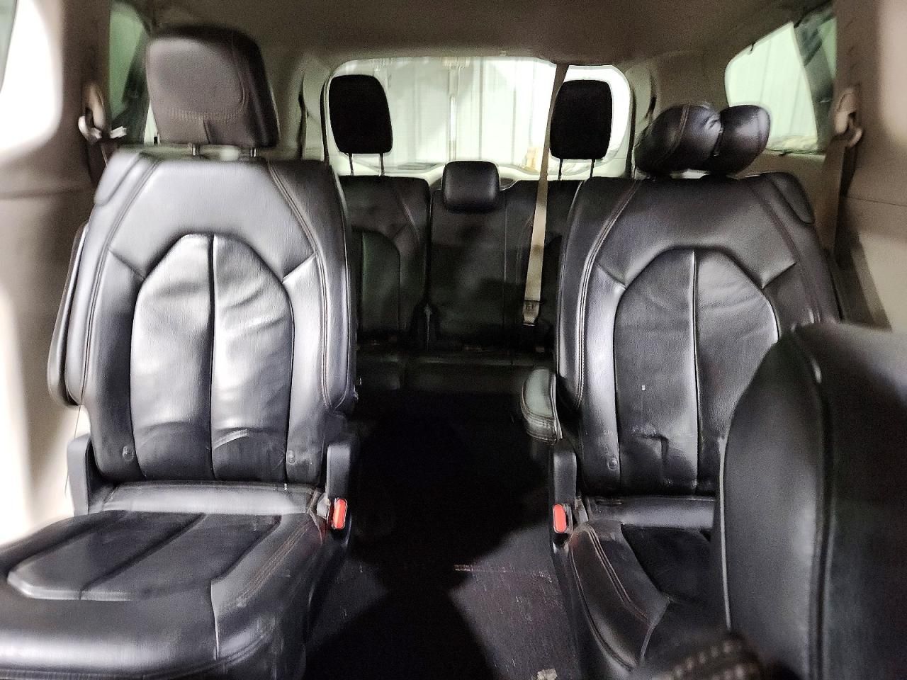 2017 Chrysler Pacifica Touring l