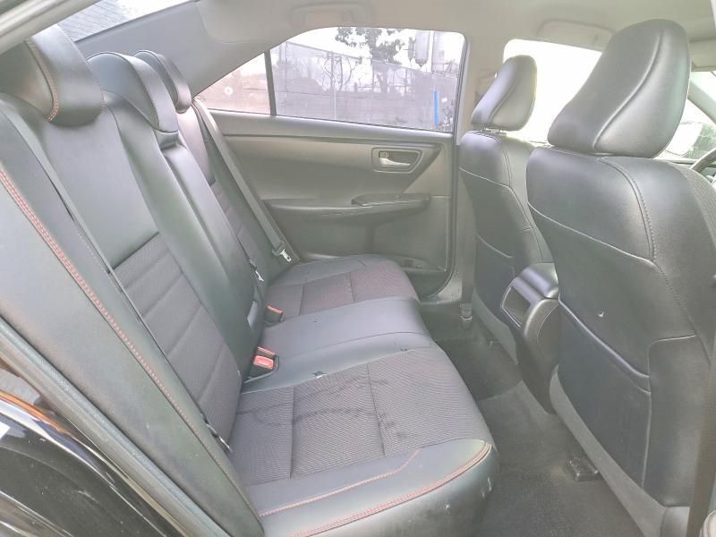 2017 Toyota Camry le