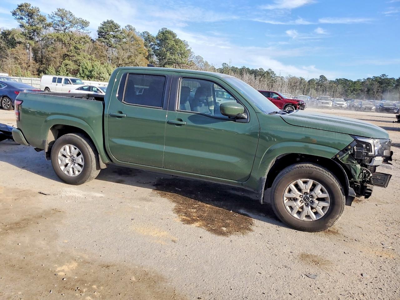 2023 Nissan Frontier s