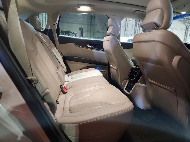 2019 Lincoln Nautilus Select