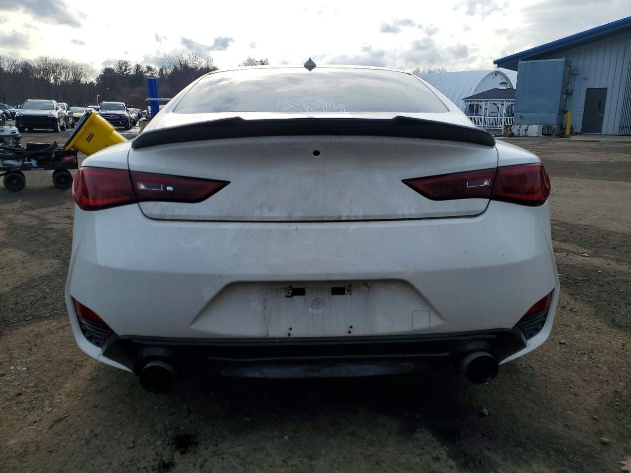 2017 Infiniti Q60 2.0t