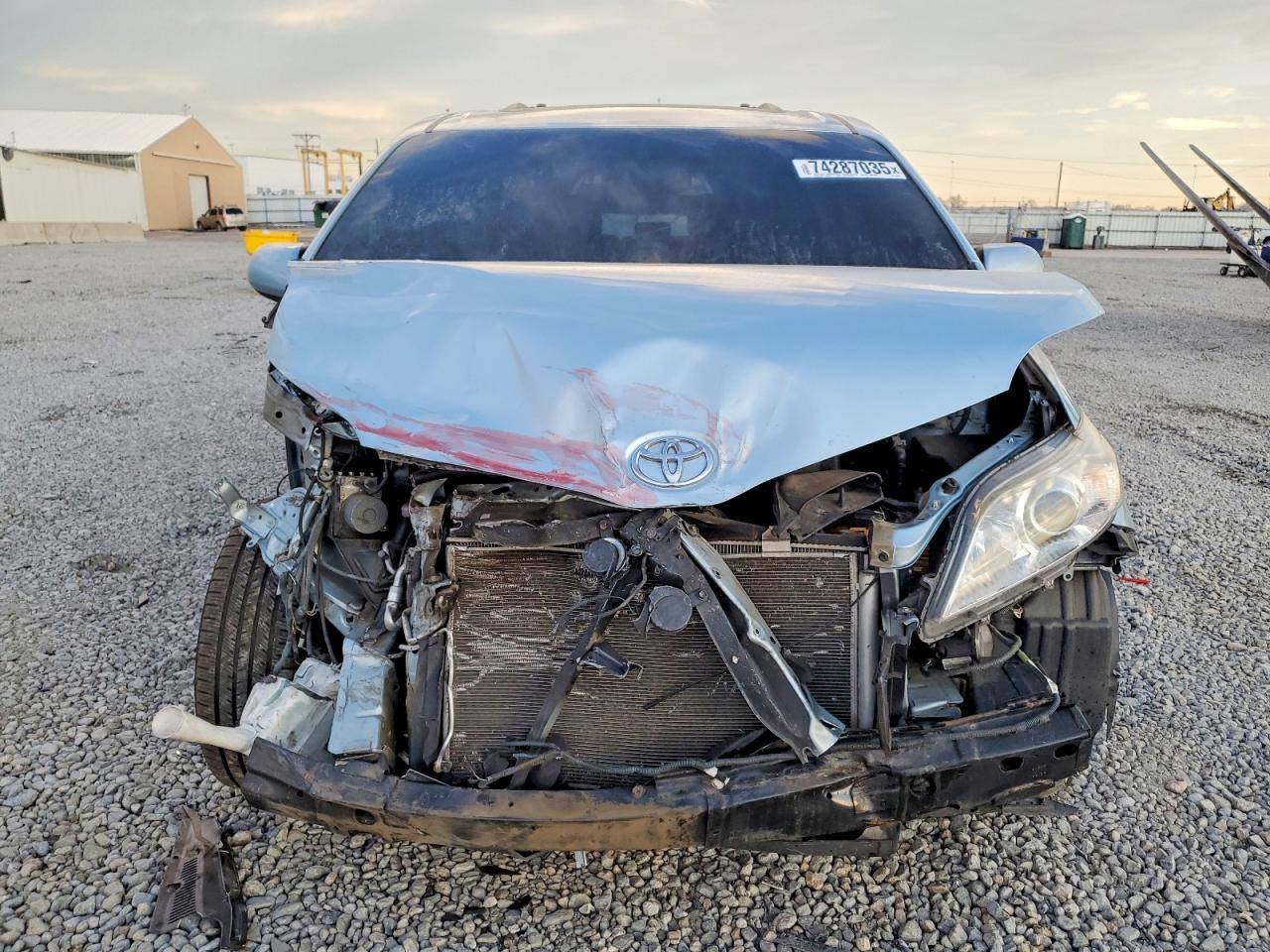 2017 Toyota Sienna xle