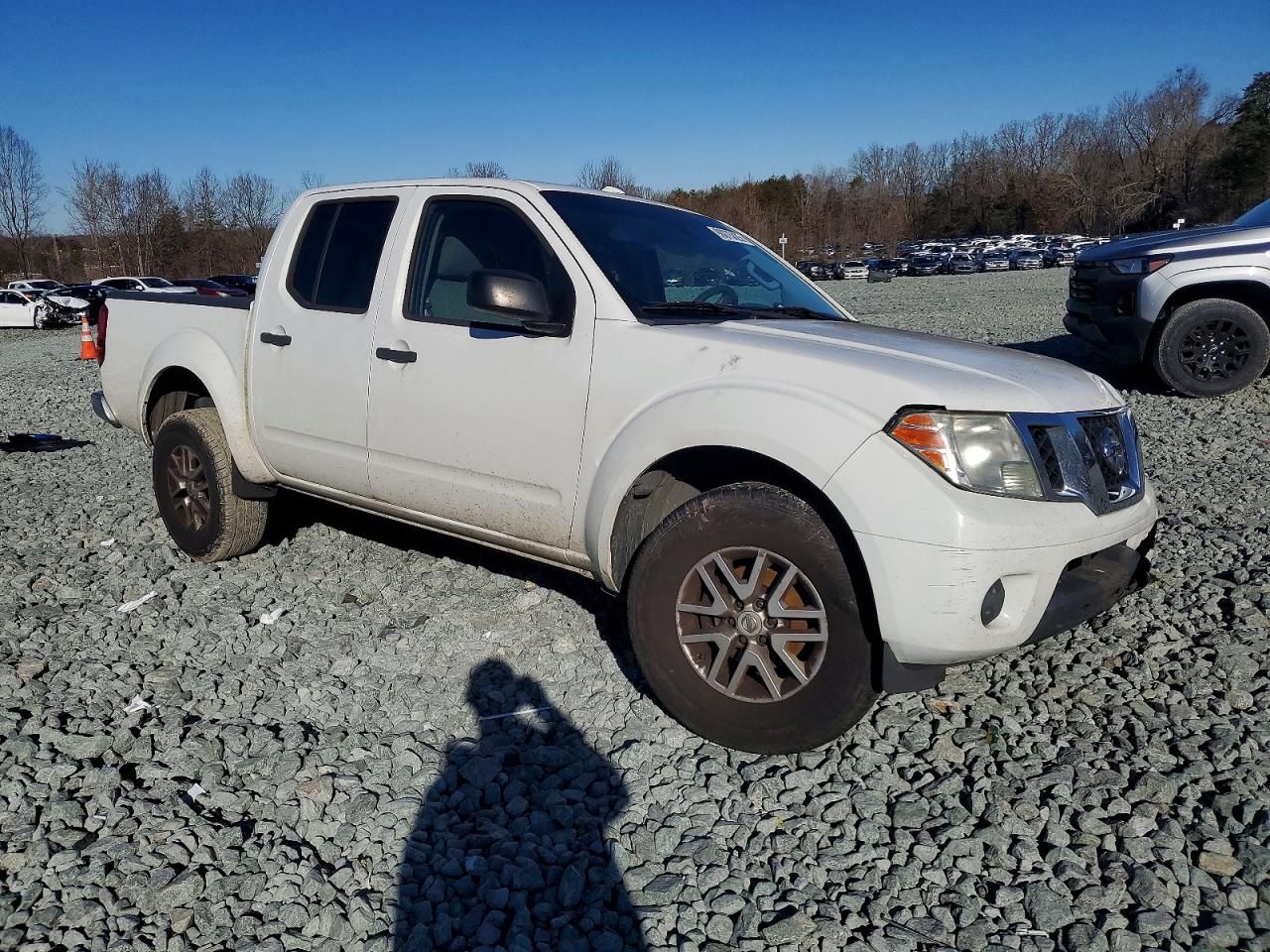 2016 Nissan Frontier s