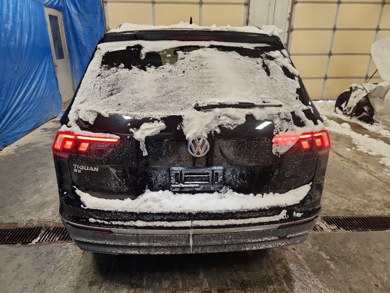 2021 Volkswagen Tiguan se