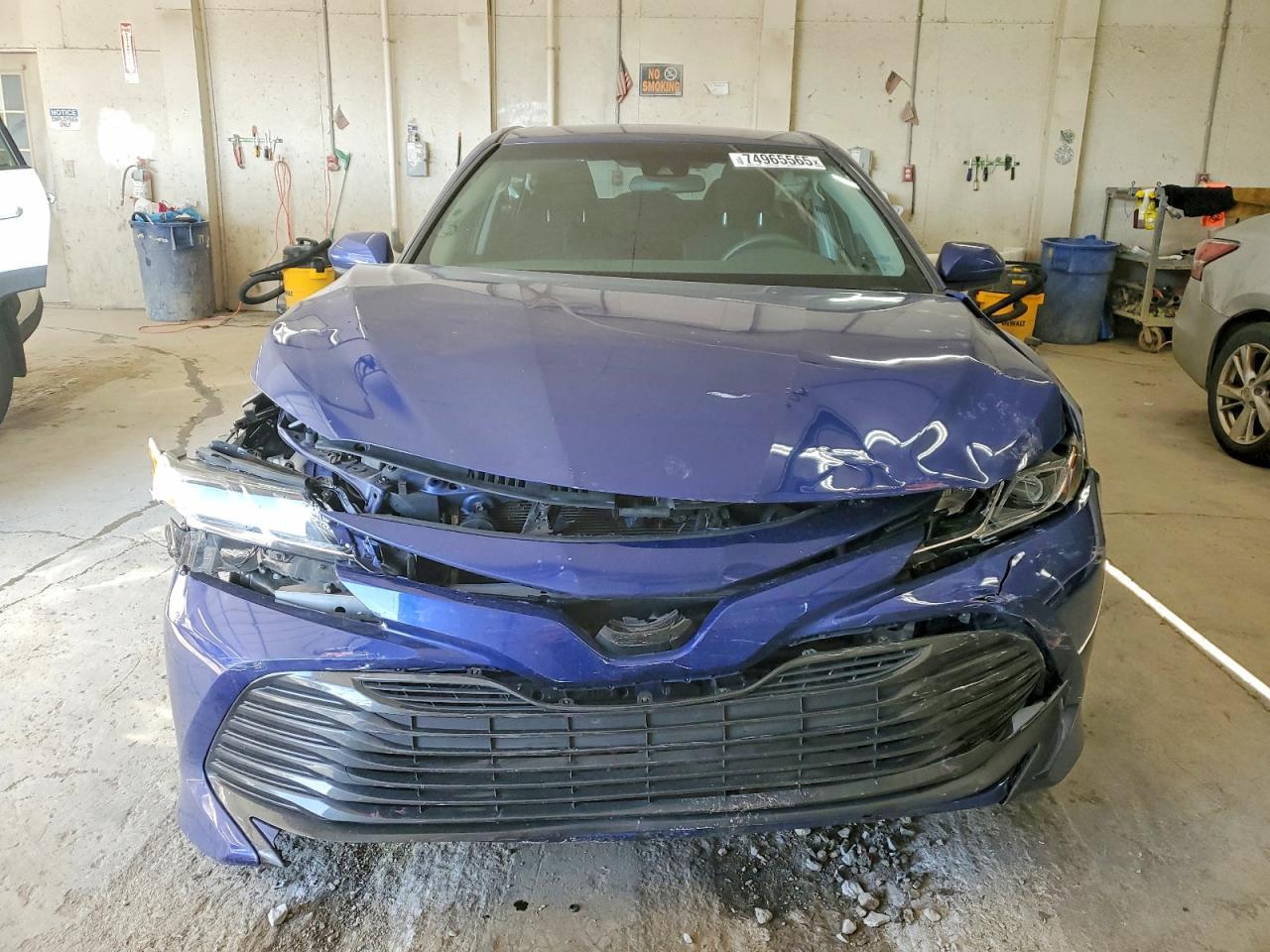 2018 Toyota Camry le