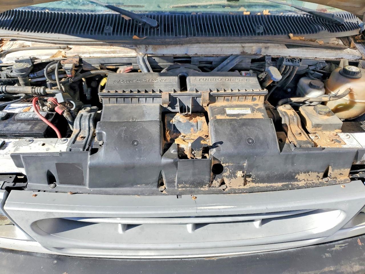 2001 Ford Econoline Commercial